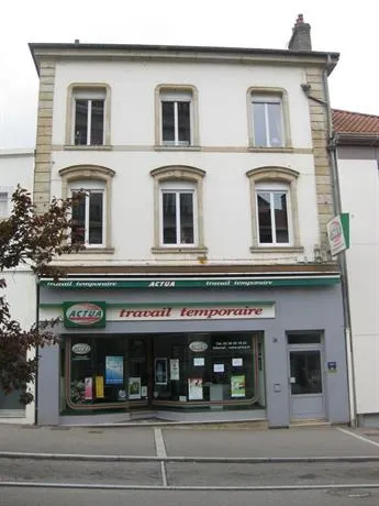 City-Break - Image 1