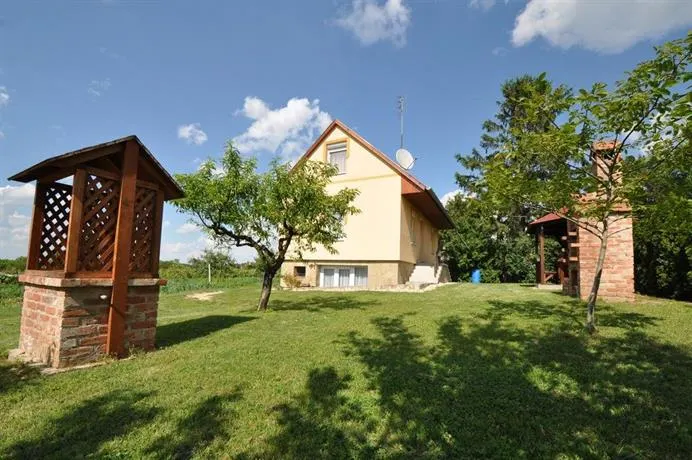Veronika Apartman - Image 1