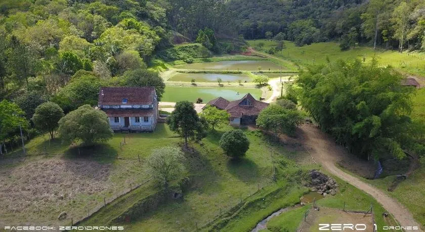 Casa de Campo,Sitio,Vale Europeu-SC - Image 1