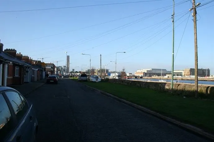 2 Bed House Beside Arena Venue - Image 1