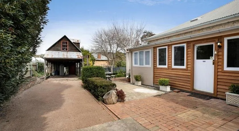 Victoria Cottage - Image 1