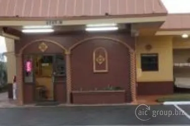 Budget Inn Express - Image 1