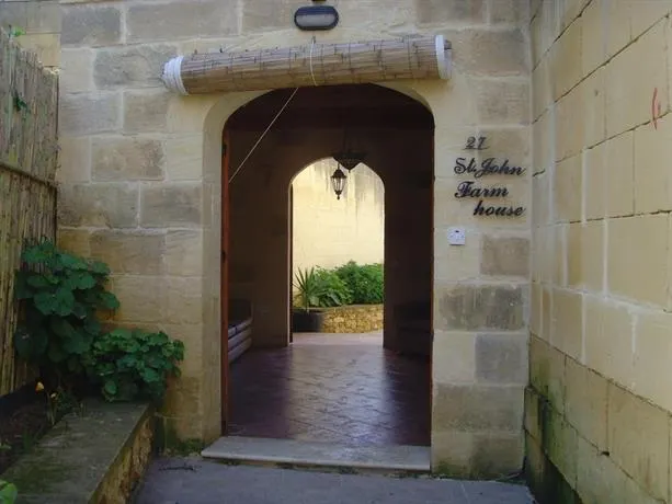 Saint John Farmhouse - Image 1
