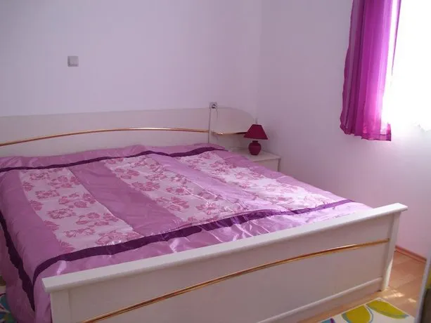 Apartments Nikola - Image 1