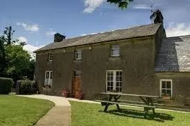 Nell's Farm House - Image 1