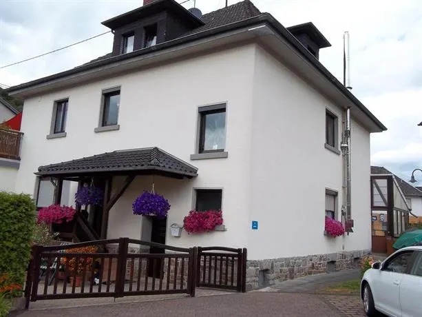 GäSTEHAUS URSULA - Image 1