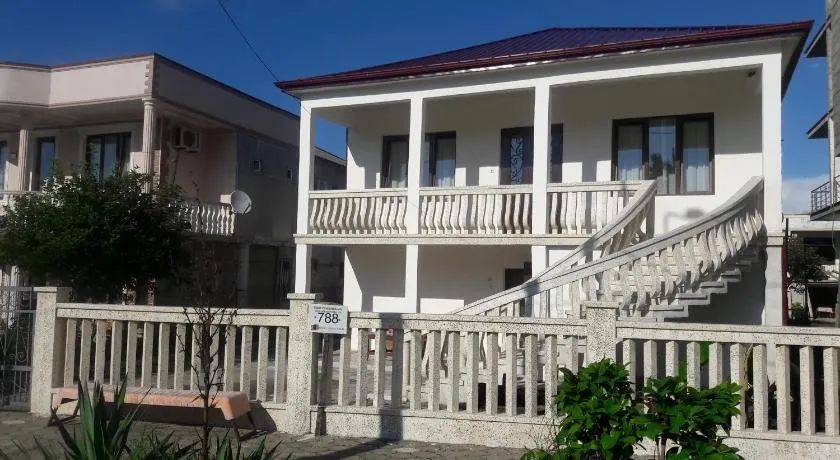 Guest House Aghmashenebeli 788 - Image 1