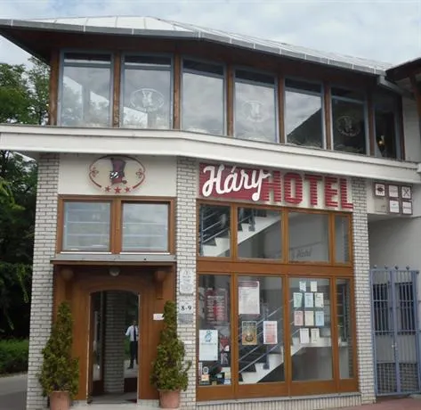 Háry Hotel Restaurant, Roulette Club - Image 1