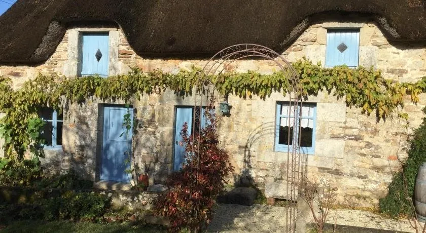 Cosquer Cottage - Image 1