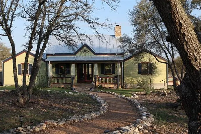 Bella Vista Cottage - Image 1