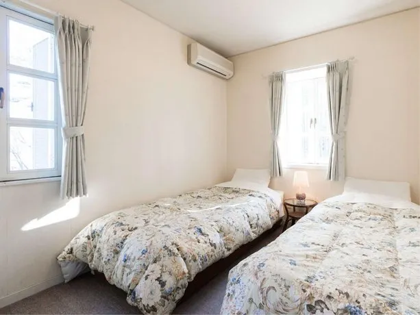 Kiyosato Pension White Clover - Image 1
