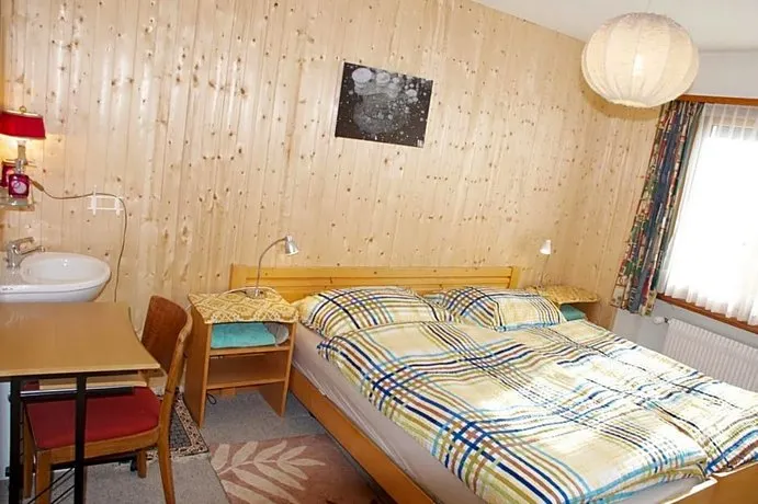 Chesa Albris Bed & Breakfast - Image 1