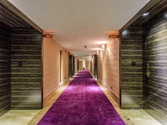 Saint Sophia Hotel Liuzhou - Image 1