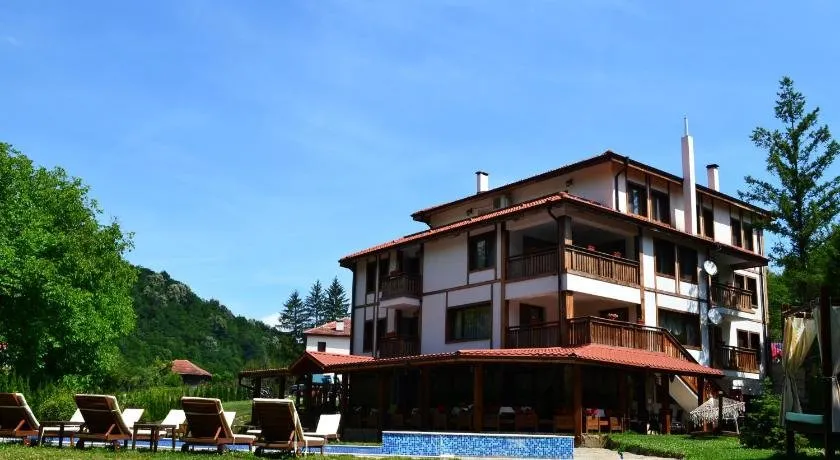 Guest House Valevtsi & Spa - Image 1