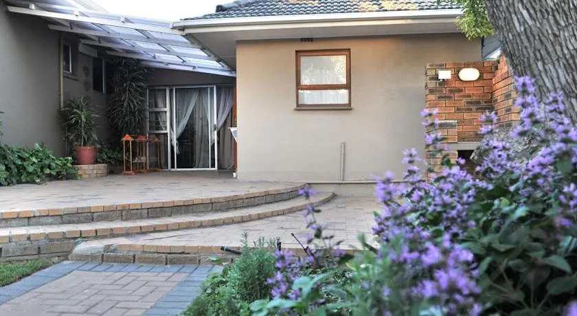 Cape Palms Accommodation - Image 1