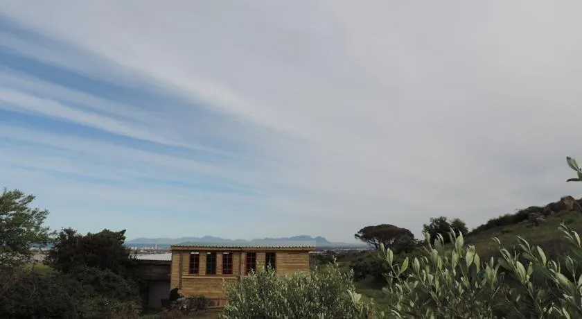 Capelands Wine Farm & Guesthouse - Image 1