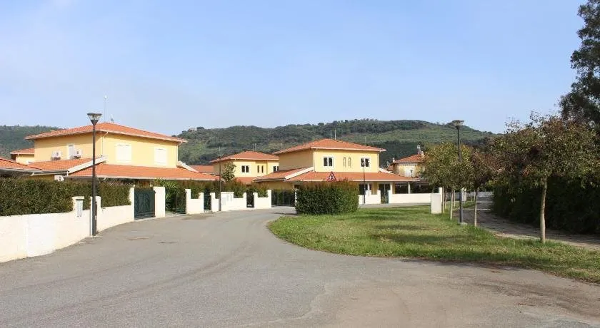 Portoada Park Villas - Image 1