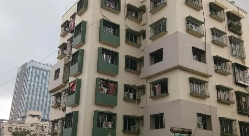 Contemporary 3BHK Apartment next to Acropolis Mall near Ruby - Image 1
