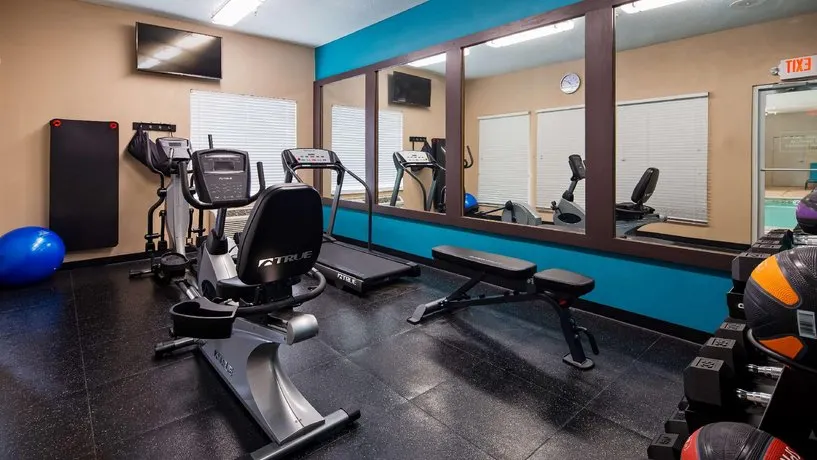 Best Western O Fallon Hotel - Image 1
