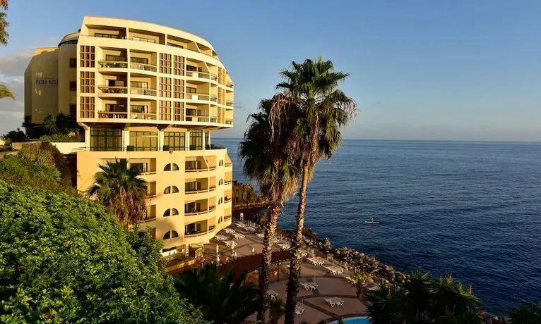 Pestana Palms Ocean Aparthotel - Image 1
