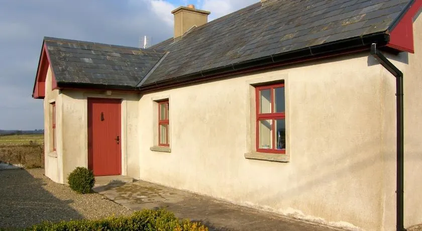Ballinrobe Cottage - Image 1