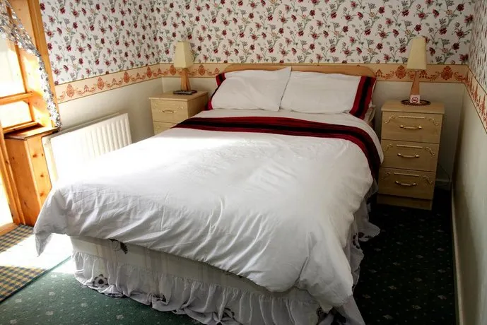 Ashgrove Bed & Breakfast - Image 1