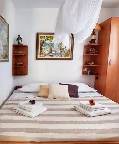 Holiday home Utula - Image 1