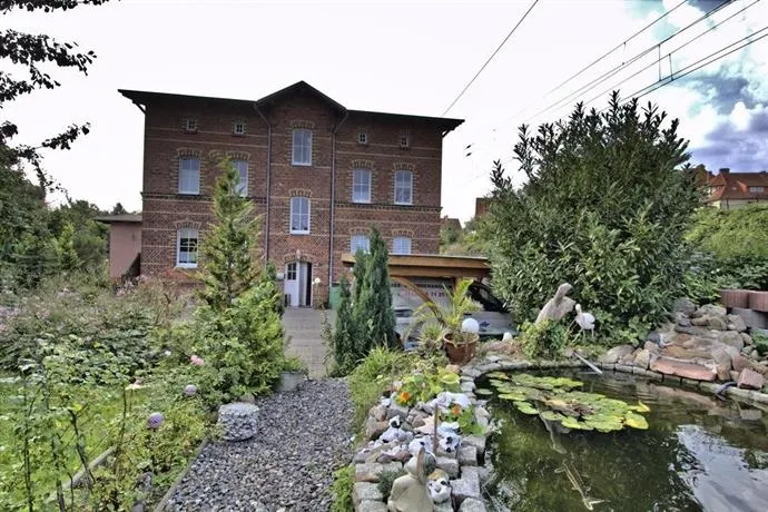Haus am Bahndamm - Image 1
