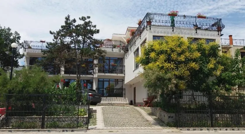 Vila Pe Plaja - Image 1