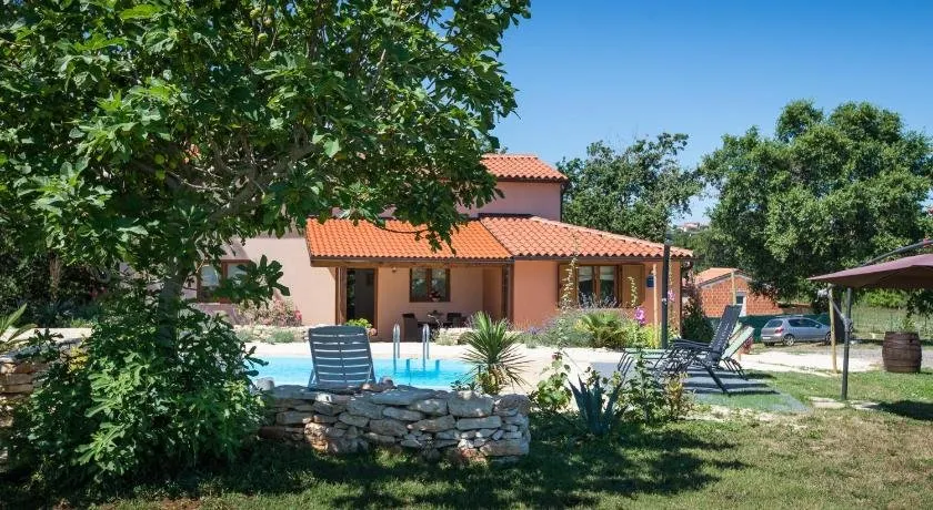 Wonderful villa Palera II with pool immersed in the nature near the beach - Image 1