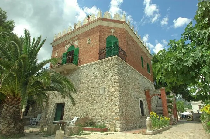 B & B Torre Saracena - Image 1