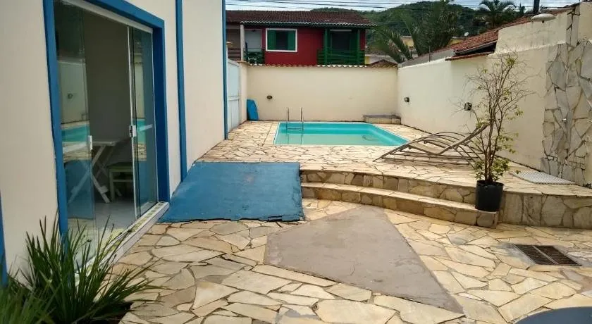 Ilha Dos Gatos - Image 1