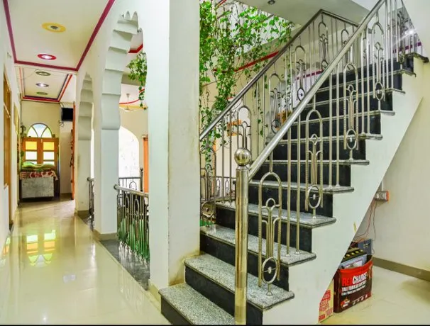 Hotel Silver Star Pushkar - Image 1