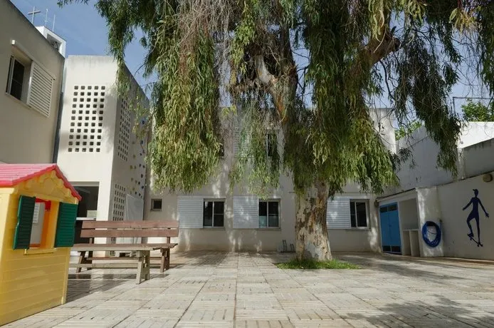 Alberg Encanyissada - Image 1