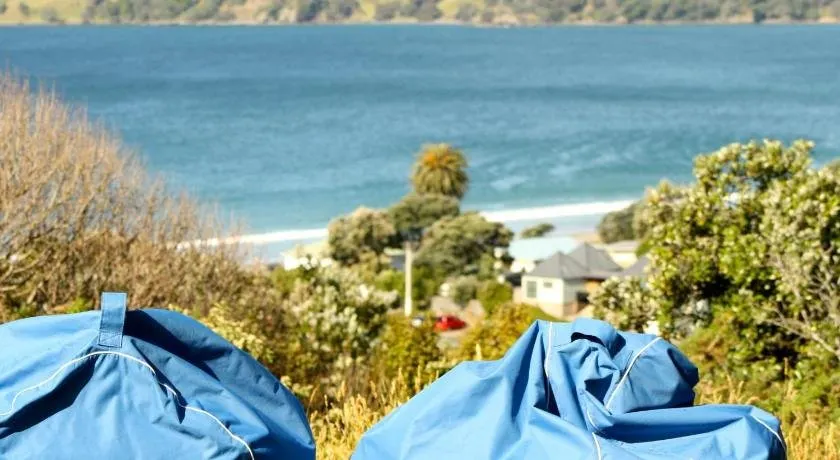 Onetangi Bay Views - Onetangi Holiday Home - Image 1