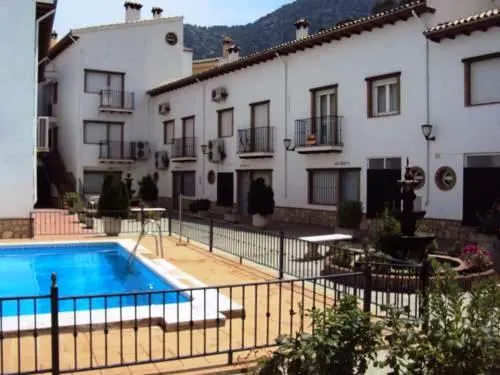 Casa Rural Los Hubios - Image 1