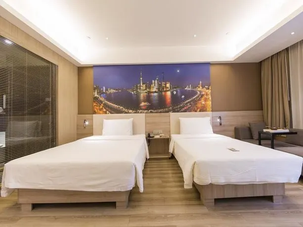 Atour Hotel Shanghai Xujiahui Indoor Stadium - Image 1