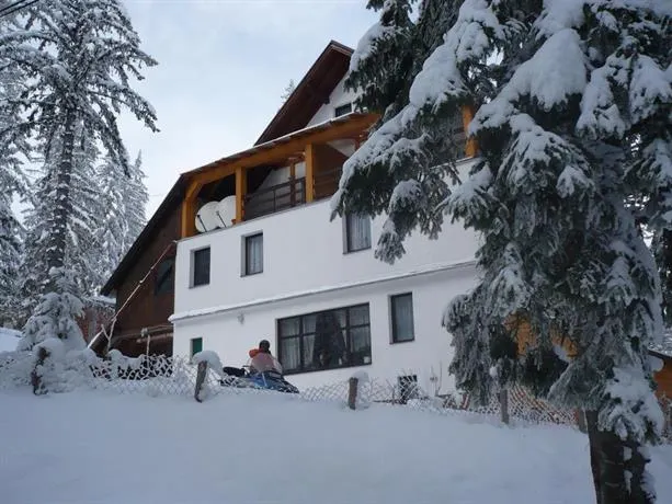 Bed and Breakfast Vila Lala - Image 1