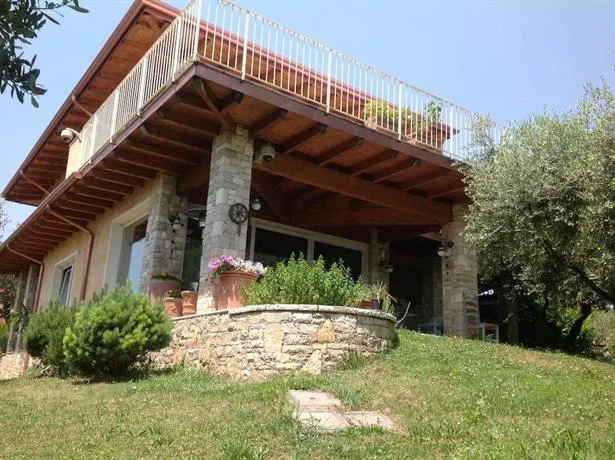 Rosa Camuna with Private Pool - Image 1