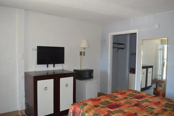 Lodge Atlanta - Image 1