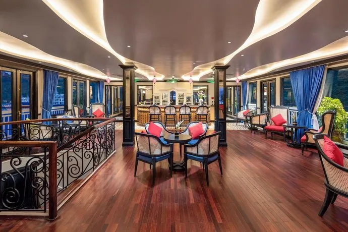 Dynasty Cruises Halong - Image 1