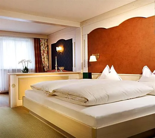 hotel & chalet madlochBlick - Image 1