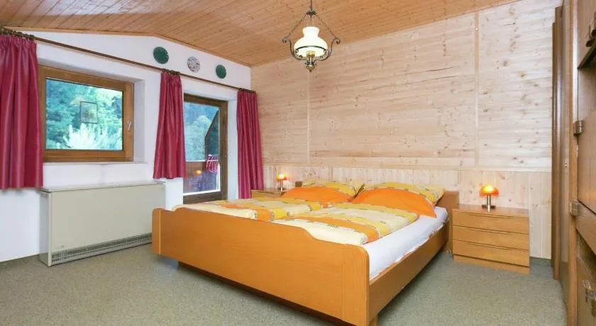 Styler s Home - Image 1