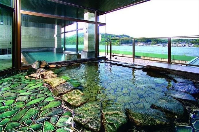 Hamanako Grand Hotel Sazanamikan - Image 1