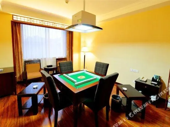Zhongtian Huanghai Hotel - Image 1