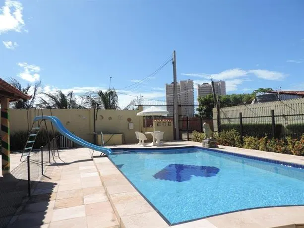 Golden Beach Residence - Image 1