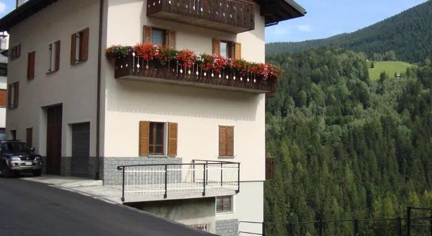Casa Lanfranchi - Image 1