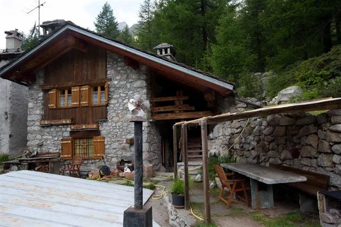 Chalet Berlot - Image 1