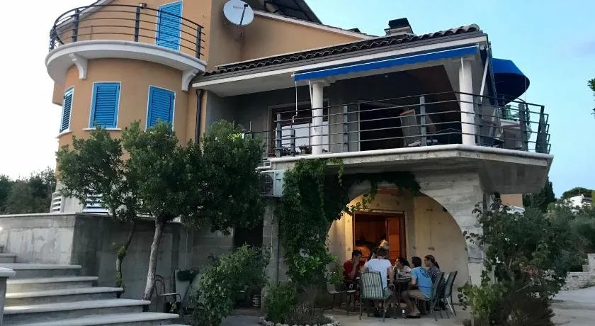 Apartman 5M - Image 1