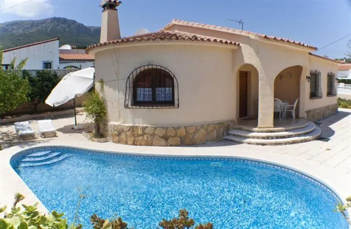 Villa Vazquez - Plusholidays - Image 1